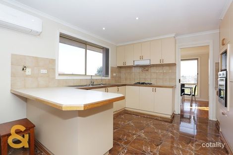 Property photo of 20 Ironbark Court Meadow Heights VIC 3048