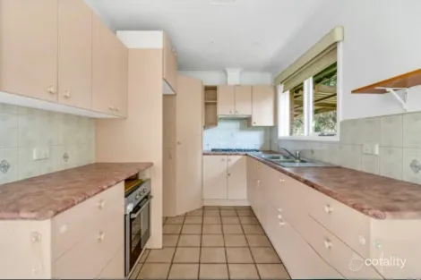 Property photo of 1 Hilton Street Craigieburn VIC 3064