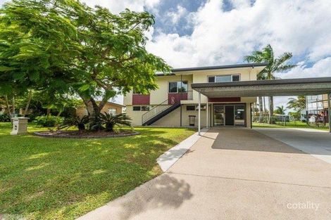 15 Downing St, Ooralea, QLD 4740