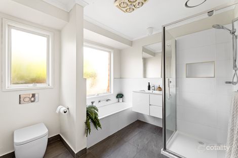 Property photo of 2/48 Duncans Road Werribee VIC 3030