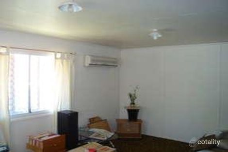 Property photo of 32 Diamond Street Riverview QLD 4303