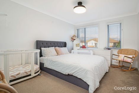 Property photo of 16 Lookout Circuit Stanhope Gardens NSW 2768