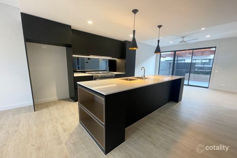 Property photo of 18 Gratwick Mews Edmondson Park NSW 2174