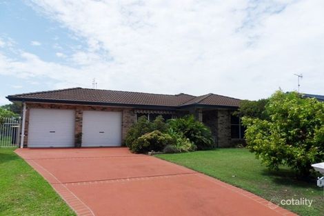 6 Finch Pl, Sussex Inlet, NSW 2540