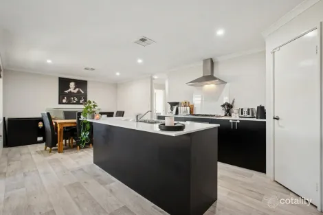 Property photo of 8 Pindipindi Loop Byford WA 6122