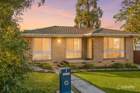 Property photo of 1 Jetty Avenue Charmhaven NSW 2263