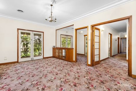 Property photo of 286 Waiora Road Macleod VIC 3085