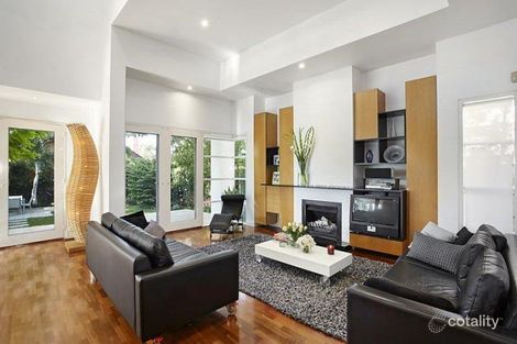 Property photo of 10 Curtis Street Essendon VIC 3040