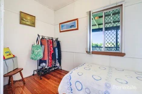 Property photo of 5 Amaroo Crescent Innes Park QLD 4670