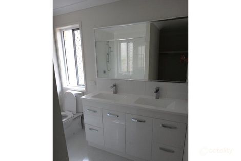 Property photo of 36 Sawmill Circuit Riverhills QLD 4074