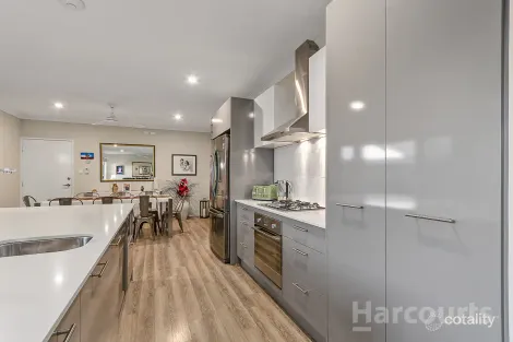 Property photo of 62 Pickering Gardens Alkimos WA 6038