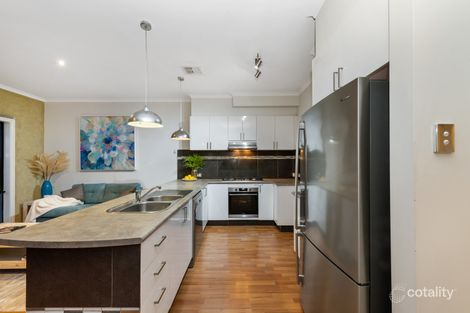 Property photo of 90 Jindabyne Avenue Taylors Hill VIC 3037