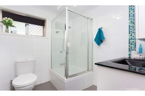 Property photo of 5/27 Agnes Street Wynnum QLD 4178
