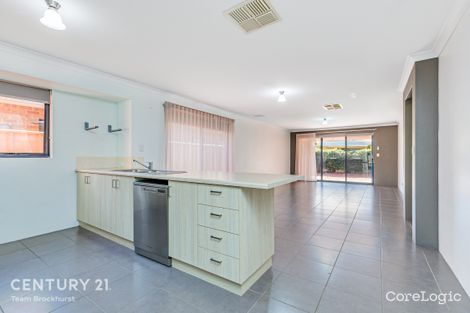 Property photo of 21 Towncentre Drive Thornlie WA 6108