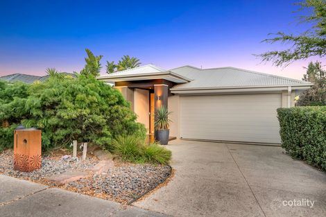 Property photo of 7 Bridgehaven Drive Craigieburn VIC 3064