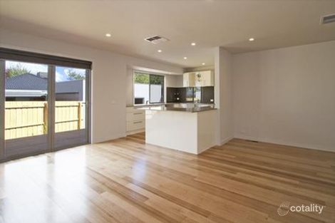 Property photo of 1/16 Nepean Street Watsonia VIC 3087
