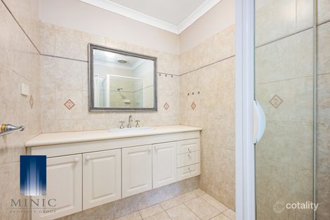 Property photo of 2/31 The Lakes Boulevard Jandakot WA 6164