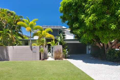 Property photo of 20 Depper Street Sunshine Beach QLD 4567