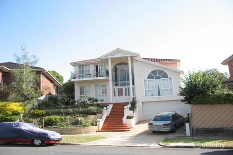 17 Ballamore Cres, Doncaster, VIC 3108