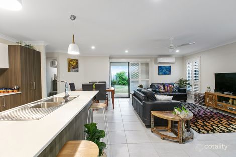 Property photo of 2/4 Red Berry Lane Woombye QLD 4559