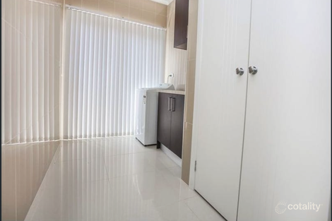 Property photo of 37 Biltmore Crescent Roxburgh Park VIC 3064