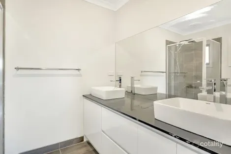 Property photo of 56 Fitzpatrick Circuit Kalkallo VIC 3064