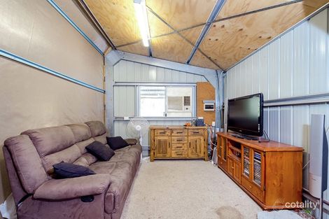 Property photo of 13 Pams Court Beecher QLD 4680