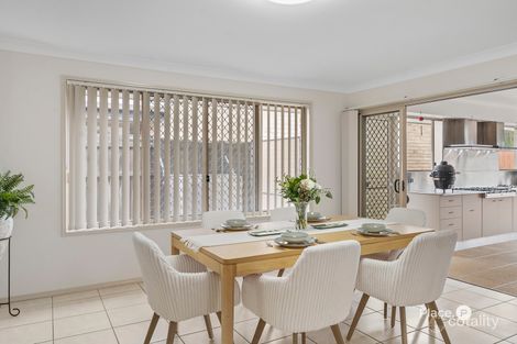 Property photo of 196 Pine Street Wynnum QLD 4178