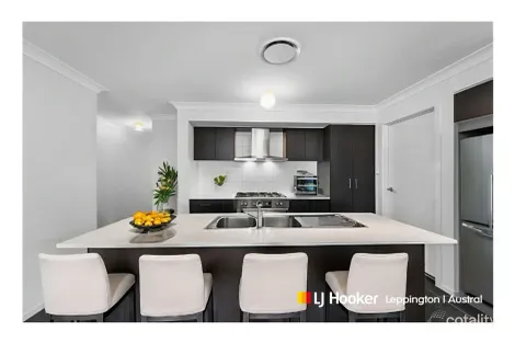 Property photo of 23 Crystal Palace Way Leppington NSW 2179