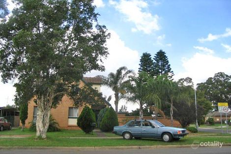 16 Pleasant St, Bossley Park, NSW 2176