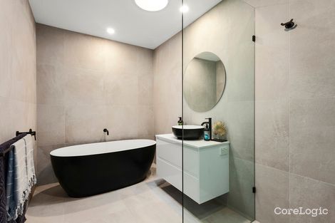 Property photo of 34 Simmonds Street Hughesdale VIC 3166