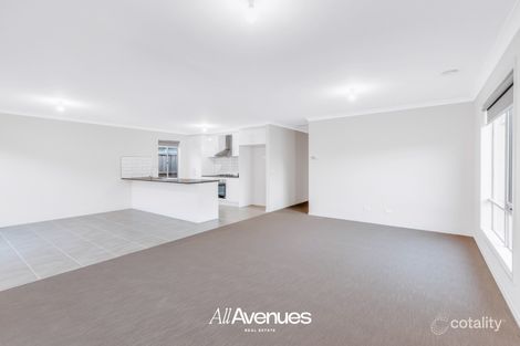 12 Athletic Cct, Clyde, VIC 3978