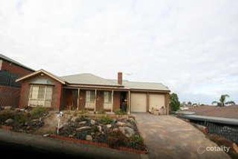 16 Lighthouse Dr, Hallett Cove, SA 5158