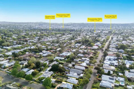 Property photo of 32A Bridge Street East Toowoomba QLD 4350