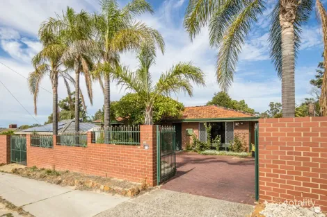 13 HOLLINGSWORTH AVE, KOONDOOLA, WA 6064