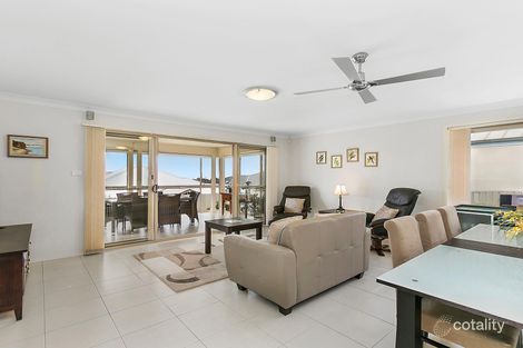 Property photo of 18 Peppermint Circuit Woonona NSW 2517