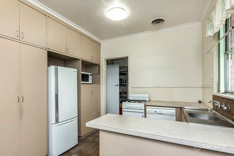 Property photo of 12 Banksia Court Newcomb VIC 3219