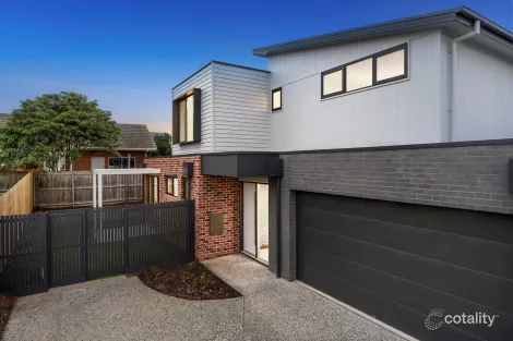 Property photo of 3/4 Lichen Grove Highton VIC 3216
