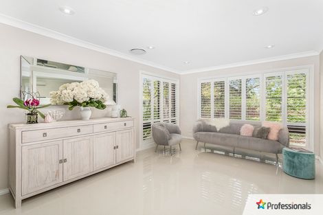 Property photo of 34 Walsh Close Illawong NSW 2234