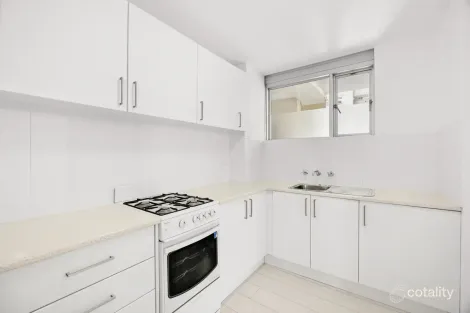 Property photo of 11/30 Moore Road Freshwater NSW 2096