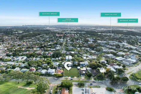Property photo of 2236 Wynnum Road Wynnum QLD 4178