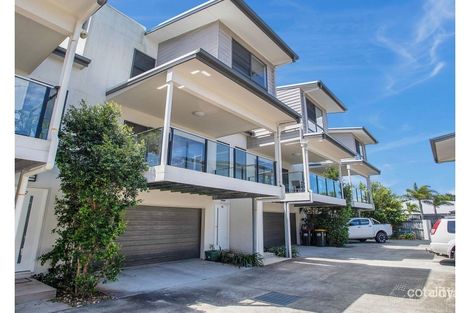 Property photo of 1/3 Coolum Court Blacks Beach QLD 4740