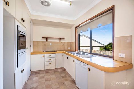 Property photo of 18 Hibiscus Parade Banora Point NSW 2486