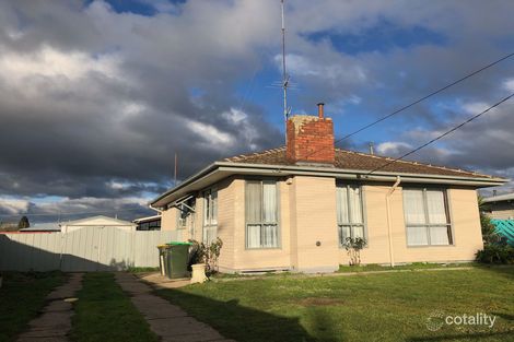 Property photo of 22 Violet Grove Wendouree VIC 3355