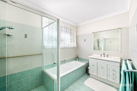 Property photo of 2/56 Tiral Street Charlestown NSW 2290