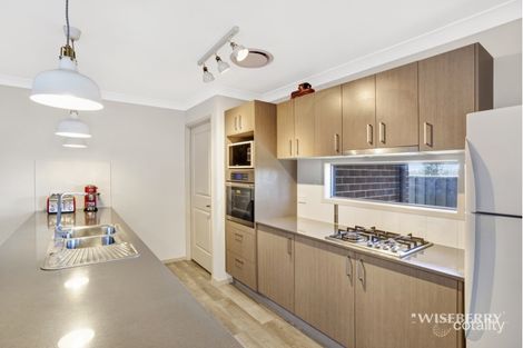 Property photo of 18 Barn Owl Avenue Wadalba NSW 2259