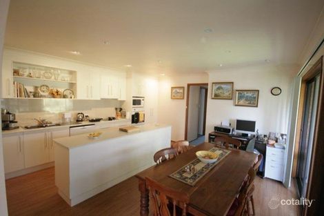 Property photo of 23A Carbeen Crescent Cordeaux Heights NSW 2526