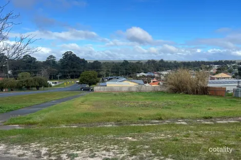 31 Clifton St, Collie, WA 6225