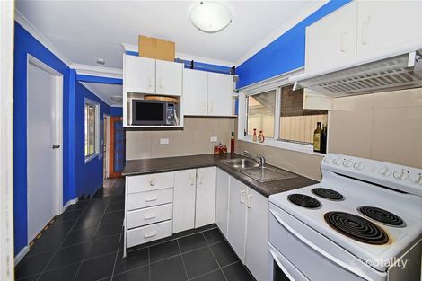 Property photo of 18 Chifley Avenue Sefton NSW 2162