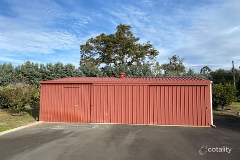 Property photo of 19 Caniroglen Court Manjimup WA 6258
